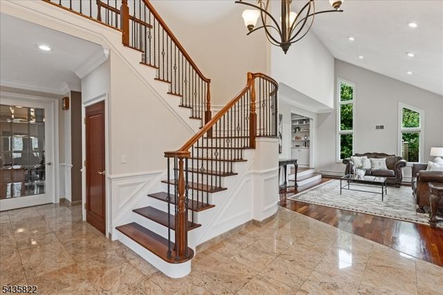 31 Forest Hills Way, Cedar Grove Twp., NJ 07009