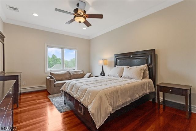 31 Forest Hills Way, Cedar Grove Twp., NJ 07009
