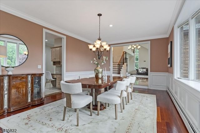 31 Forest Hills Way, Cedar Grove Twp., NJ 07009