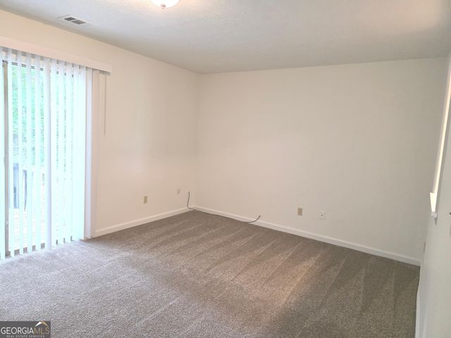 5779 North Castlegate Road B, College Park, GA 30349