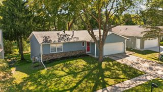 422 Chalet Drive NW, Rochester, MN 55901