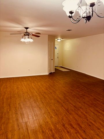 1901 J Cheshier Road, Fort Worth, TX 76247