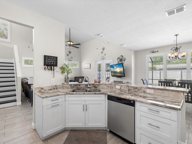 4411 W OKLAHOMA AVENUE, Tampa, FL 33616