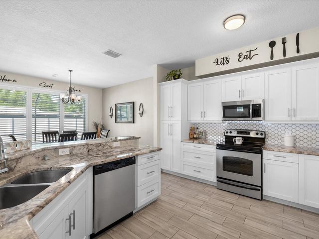 4411 W OKLAHOMA AVENUE, Tampa, FL 33616