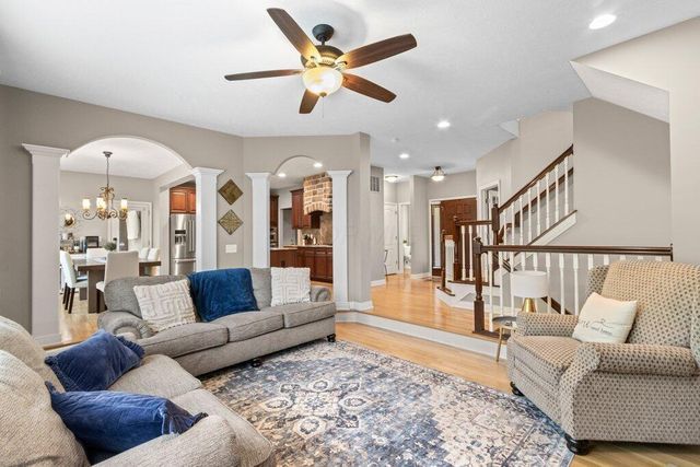 8901 Creighton Drive, Powell, OH 43065