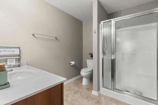 8901 Creighton Drive, Powell, OH 43065