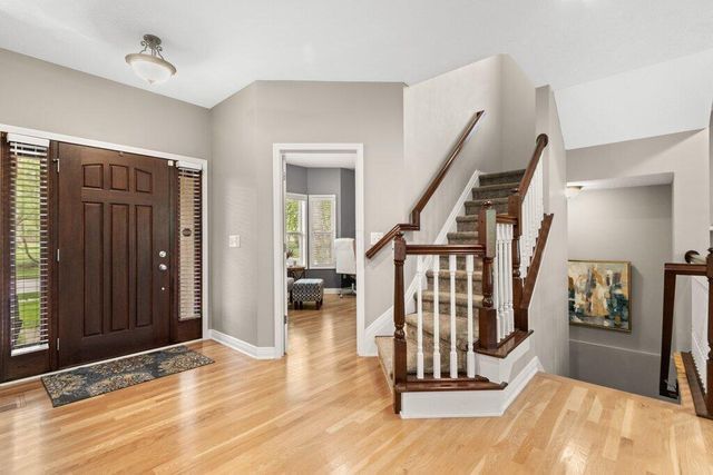 8901 Creighton Drive, Powell, OH 43065
