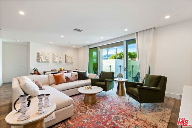 728 N Sweetzer Avenue 317, Los Angeles, CA 90069