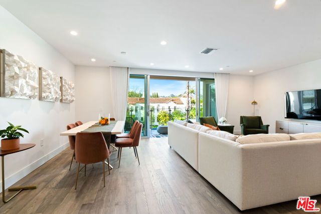 728 N Sweetzer Avenue 317, Los Angeles, CA 90069