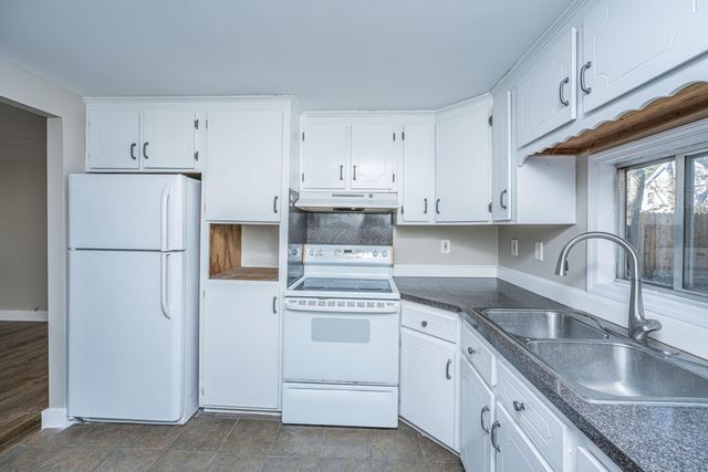 1610 Pinecrest Road, Charleston, SC 29407