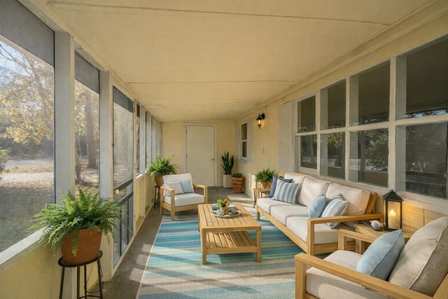 1610 Pinecrest Road, Charleston, SC 29407