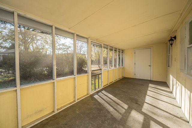 1610 Pinecrest Road, Charleston, SC 29407