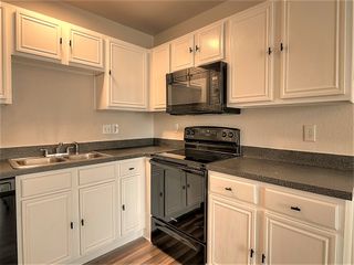 312 Queens Court N B, Mansfield, TX 76063