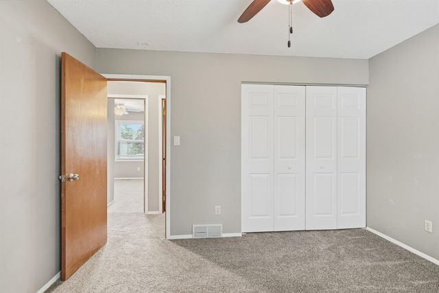 854 Cloverdale Avenue, Waterloo, IA 50703