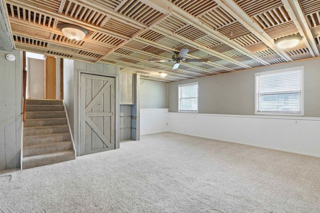 854 Cloverdale Avenue, Waterloo, IA 50703