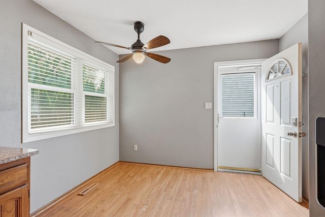854 Cloverdale Avenue, Waterloo, IA 50703