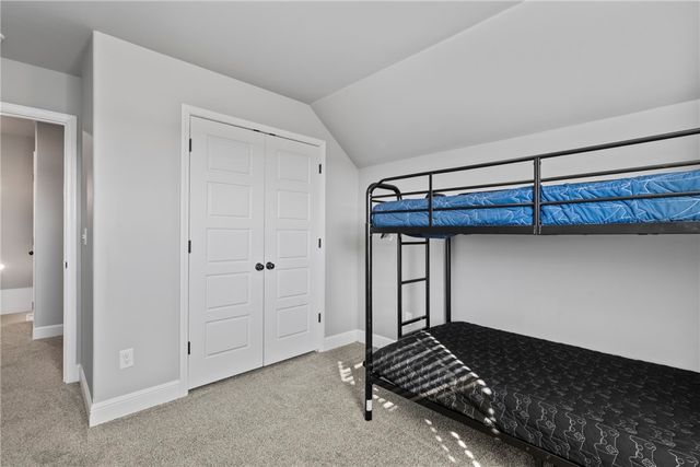 300 Post Oak Avenue, Gentry, AR 72734