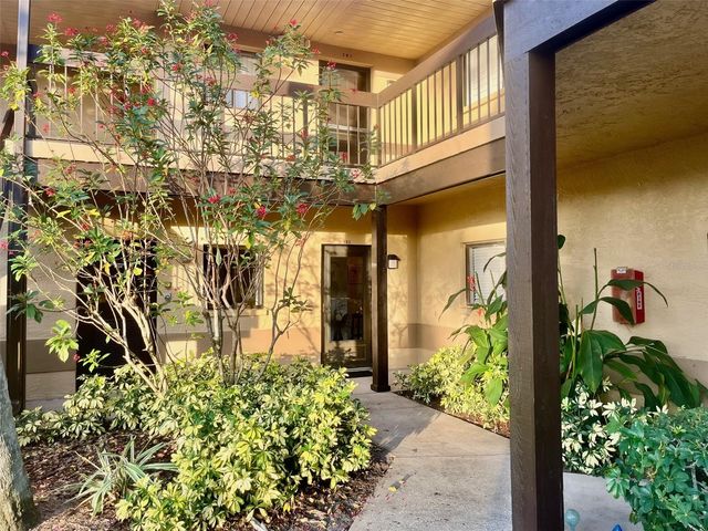 2663 SABAL SPRINGS CIRCLE 102, Clearwater, FL 33761