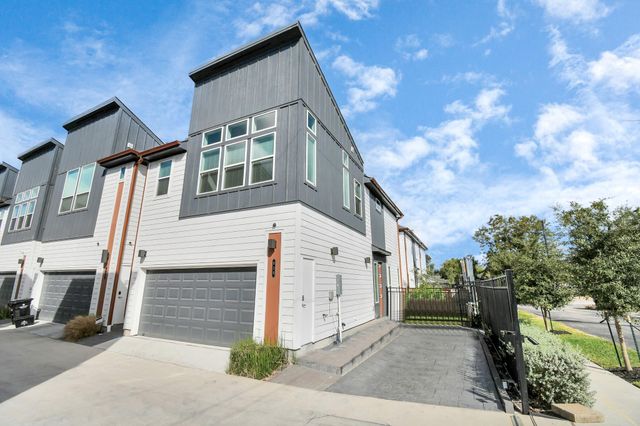 829 N Emile Street, Houston, TX 77020