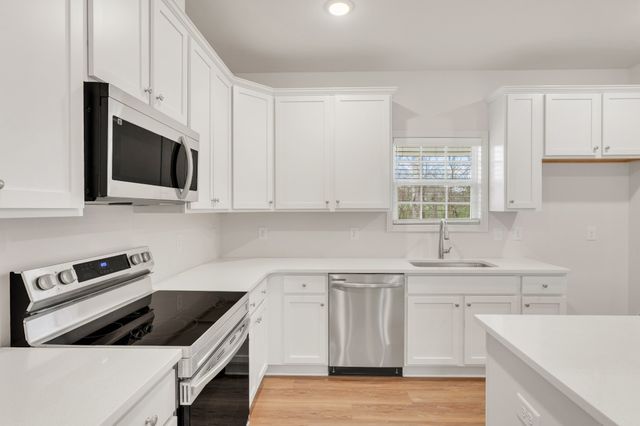 101 Centennial Lane, Columbia, TN 38401