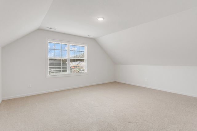 101 Centennial Lane, Columbia, TN 38401