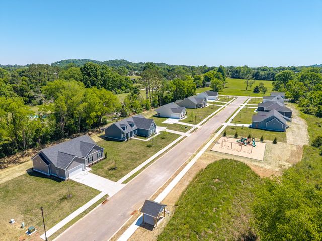 101 Centennial Lane, Columbia, TN 38401