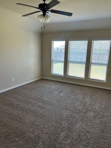 3017 Maverick Drive, Forney, TX 75126