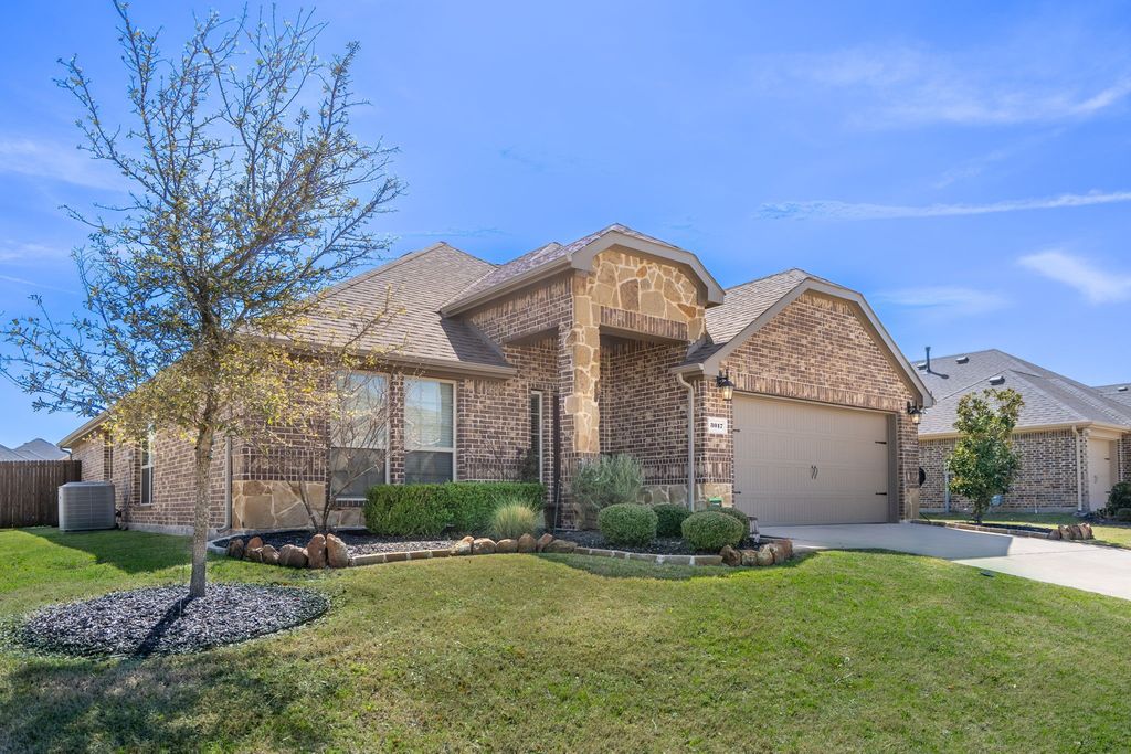 3017 Maverick Drive, Forney, TX 75126