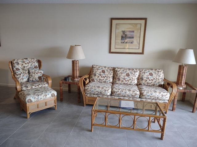 5527 NE GULFSTREAM Way, Hutchinson Island, FL 34996