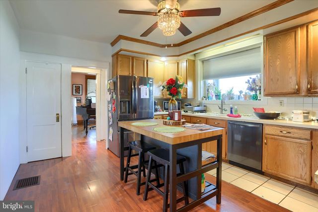112 LEWISBERRY RD, New Cumberland, PA 17070
