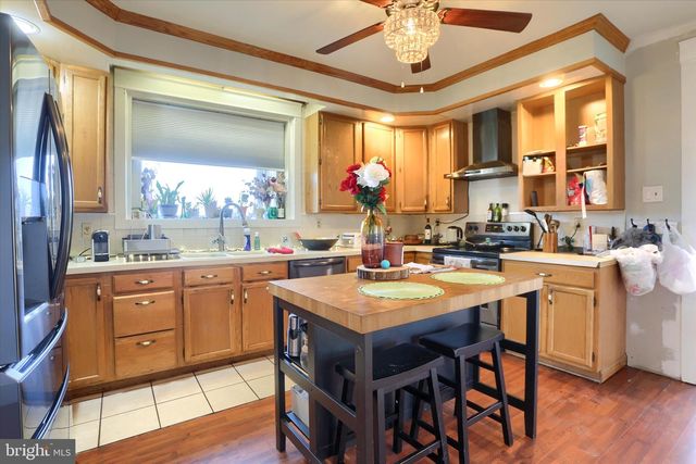 112 LEWISBERRY RD, New Cumberland, PA 17070