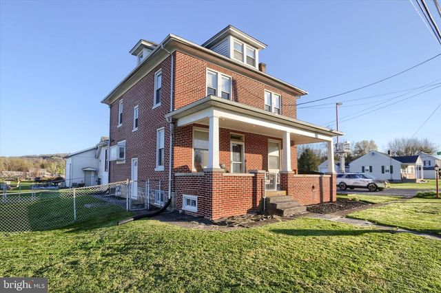 112 LEWISBERRY RD, New Cumberland, PA 17070