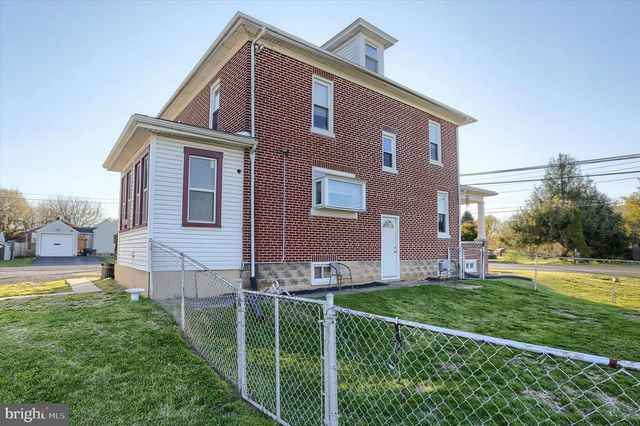 112 LEWISBERRY RD, New Cumberland, PA 17070
