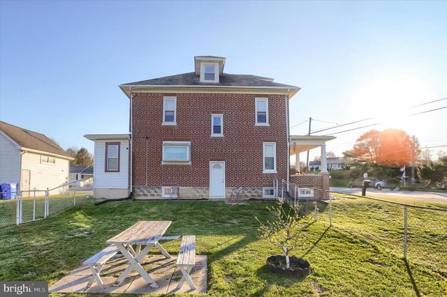 112 LEWISBERRY RD, New Cumberland, PA 17070