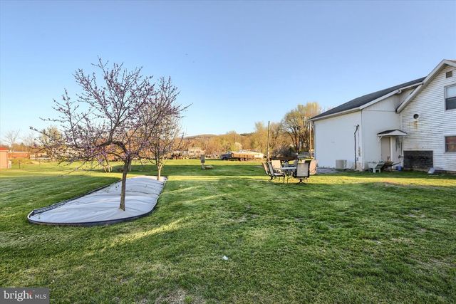 112 LEWISBERRY RD, New Cumberland, PA 17070