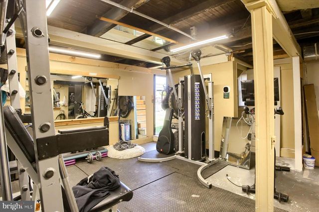 112 LEWISBERRY RD, New Cumberland, PA 17070