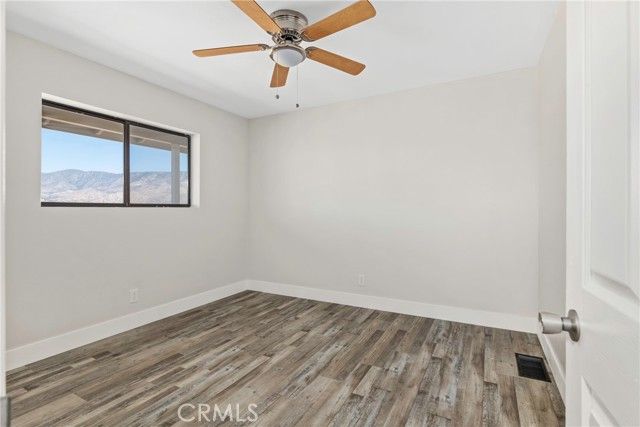 4921 Bella Vista, Weldon, CA 93283