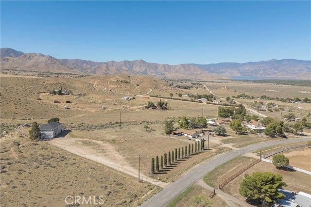 4921 Bella Vista, Weldon, CA 93283