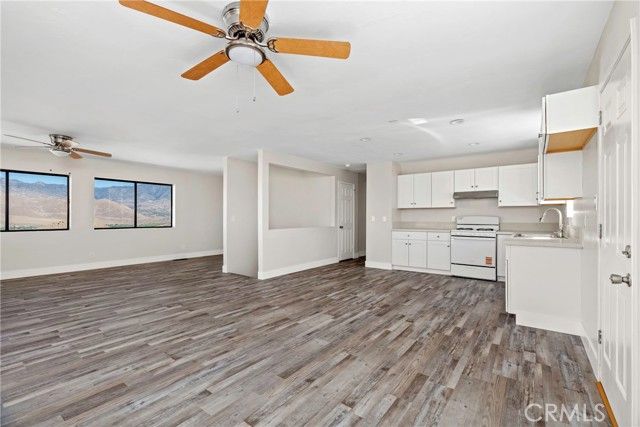 4921 Bella Vista, Weldon, CA 93283