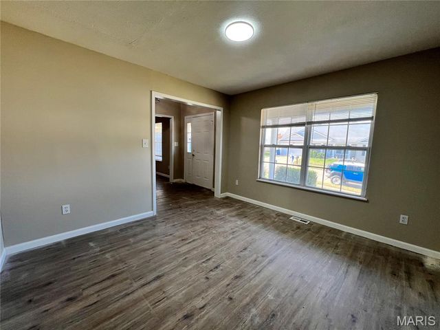 12054 Criterion Avenue, St Louis, MO 63138