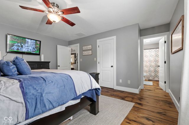 1223 Stave Oak Court, Beech Grove, IN 46107