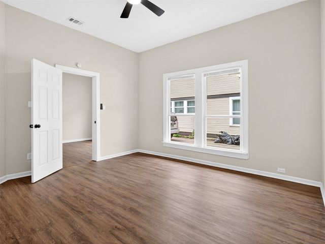 403 S Willomet Avenue, Dallas, TX 75208