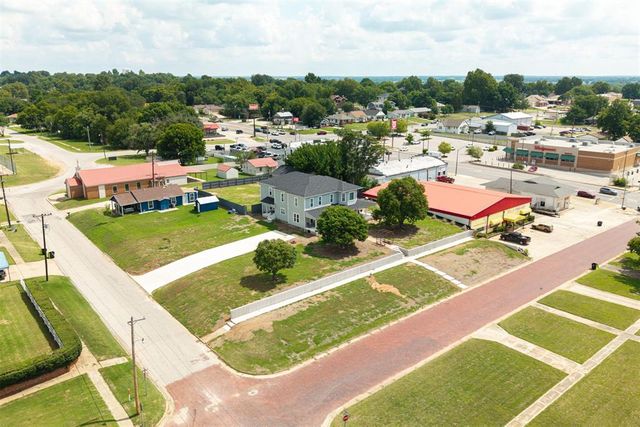 523 W Main Street, Purcell, OK 73080