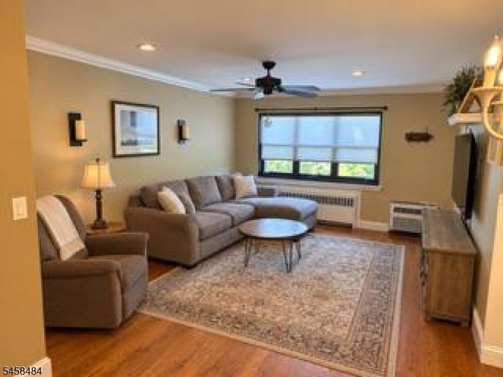 43 Sandra Circle 3, Westfield Town, NJ 07090