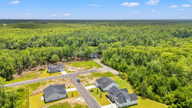 5005 Shore Breeze Dr., Myrtle Beach, SC 29588