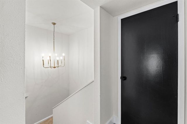 909 Reinli ST 101, Austin, TX 78751