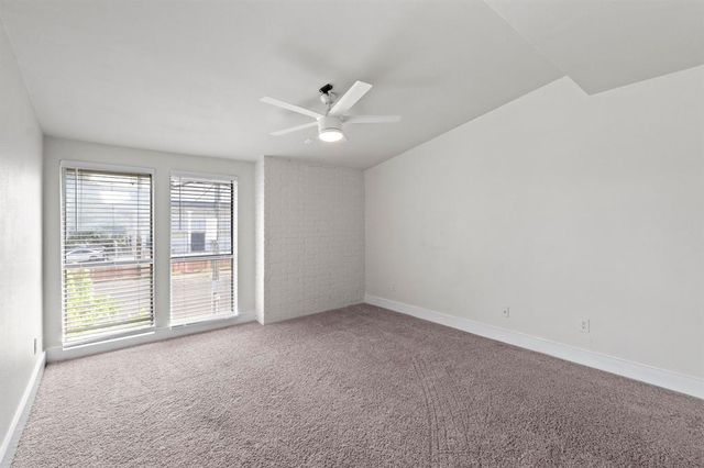 909 Reinli ST 101, Austin, TX 78751