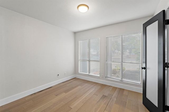 909 Reinli ST 101, Austin, TX 78751