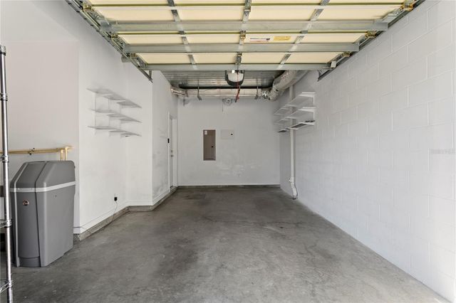 335 4TH AVENUE S, St Petersburg, FL 33701