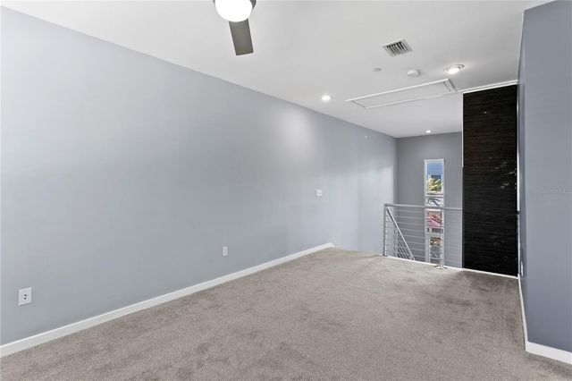 335 4TH AVENUE S, St Petersburg, FL 33701